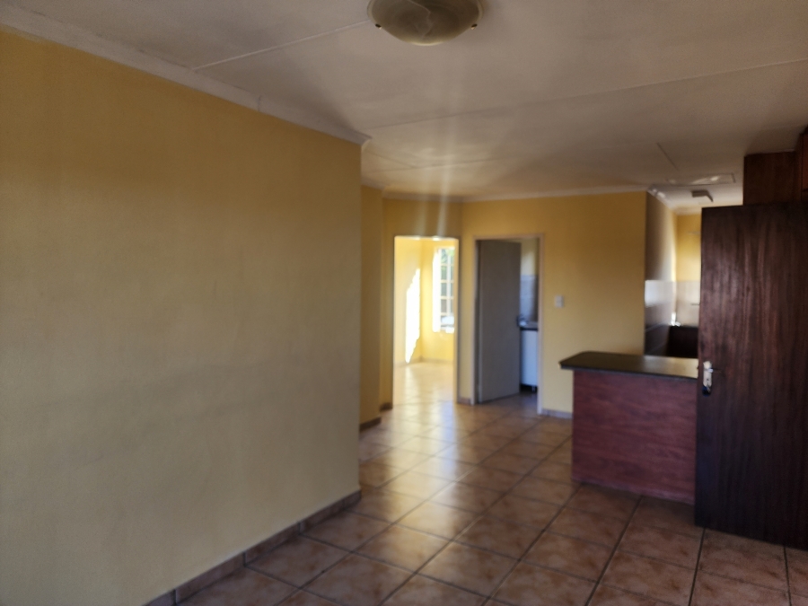 To Let 2 Bedroom Property for Rent in Sonneglans Gauteng
