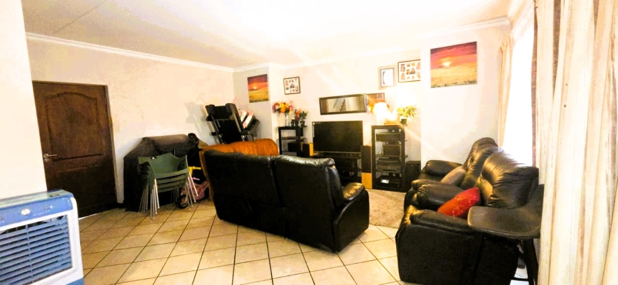 3 Bedroom Property for Sale in Willow Park Manor Gauteng