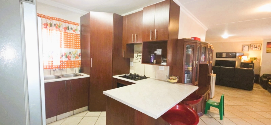 3 Bedroom Property for Sale in Willow Park Manor Gauteng