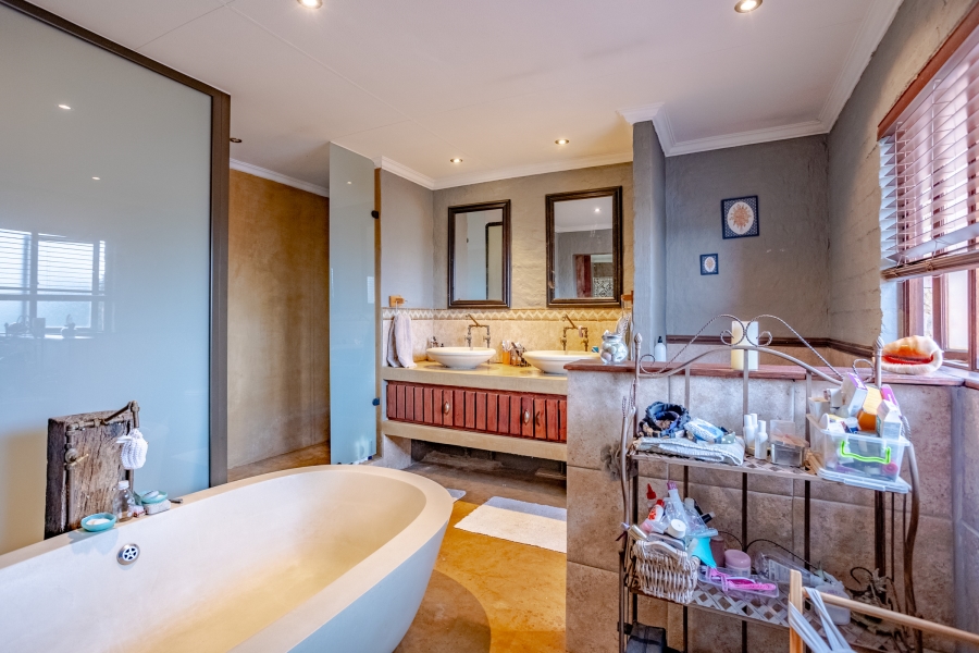 4 Bedroom Property for Sale in Olympus AH Gauteng