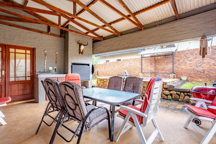 4 Bedroom Property for Sale in Olympus AH Gauteng