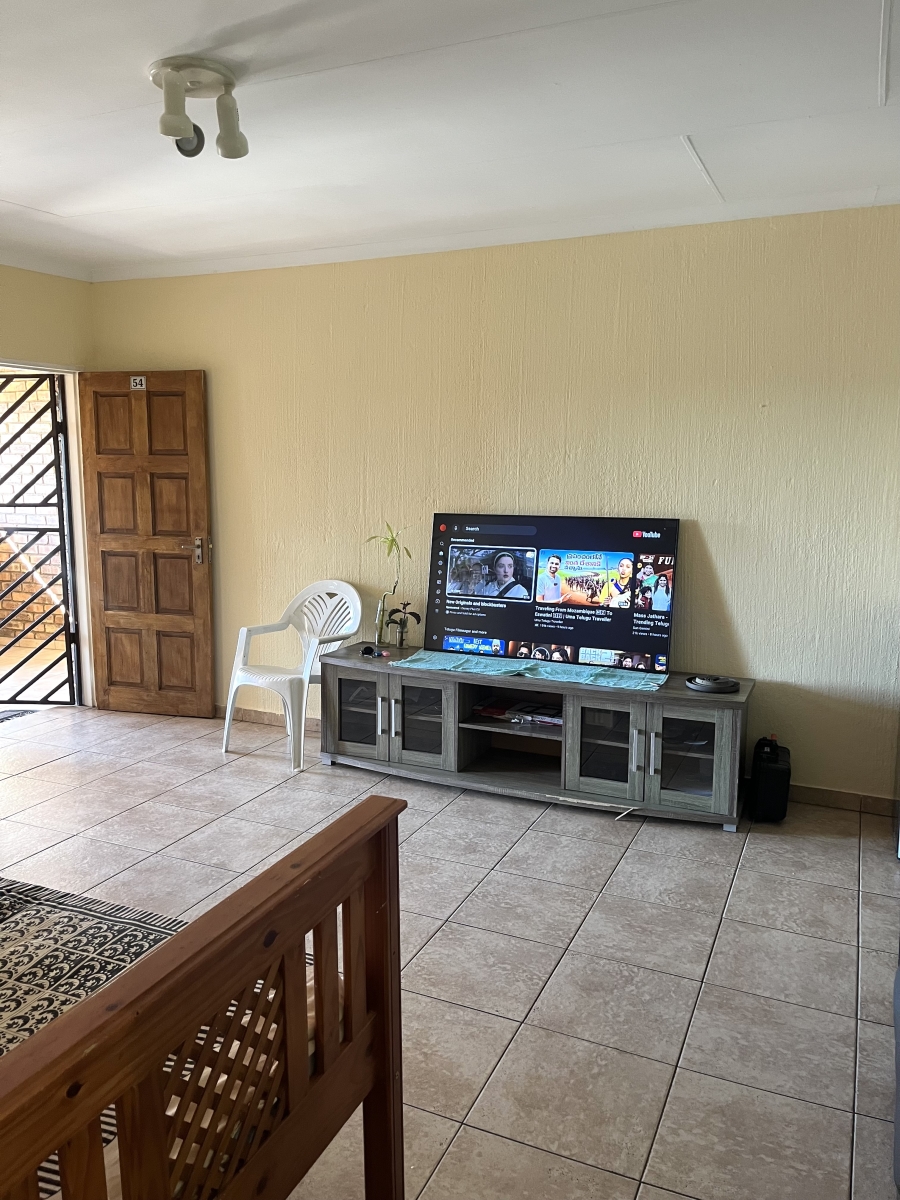 3 Bedroom Property for Sale in Vorna Valley Gauteng