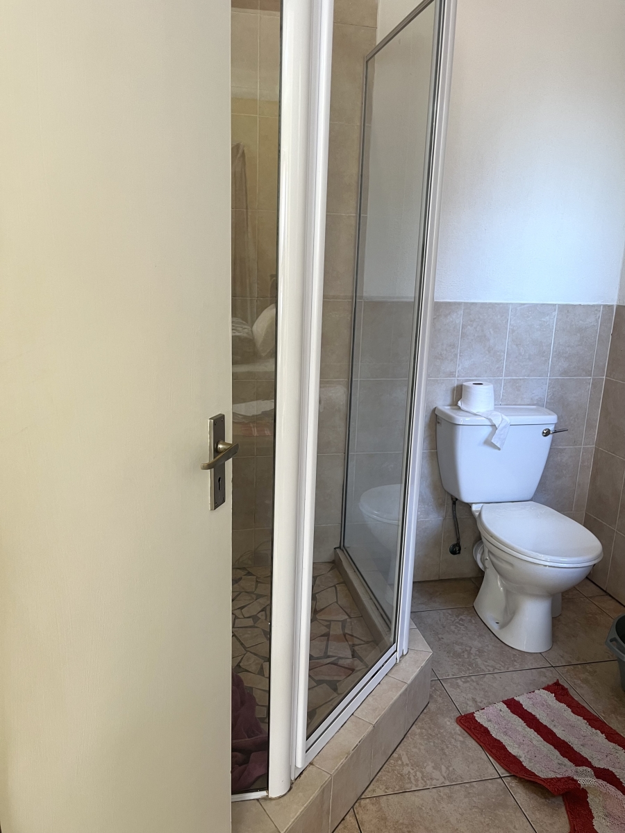 3 Bedroom Property for Sale in Vorna Valley Gauteng