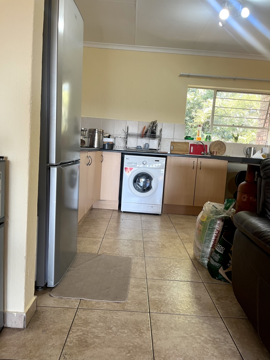 3 Bedroom Property for Sale in Vorna Valley Gauteng