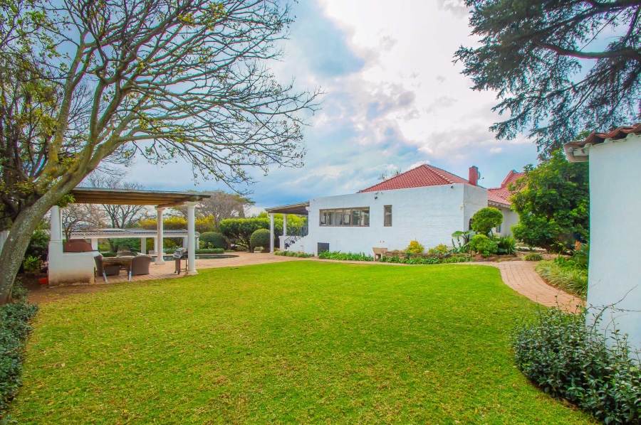 3 Bedroom Property for Sale in Linden Gauteng