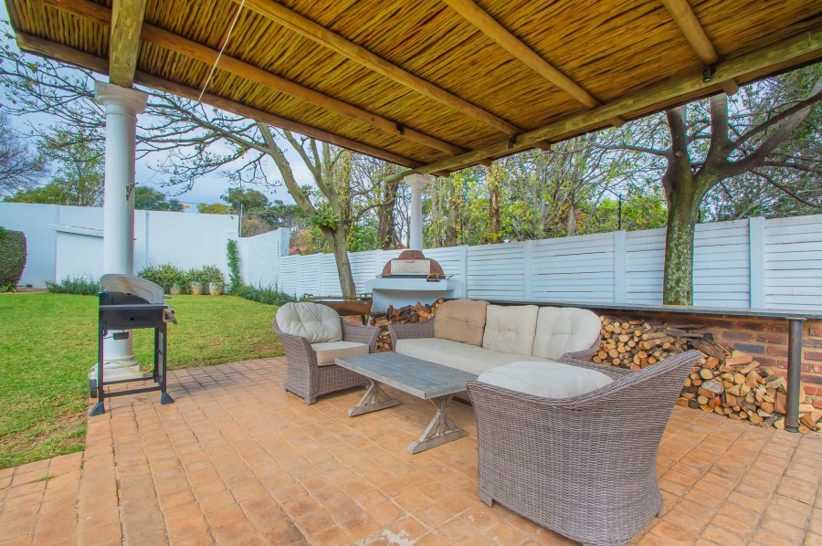 3 Bedroom Property for Sale in Linden Gauteng