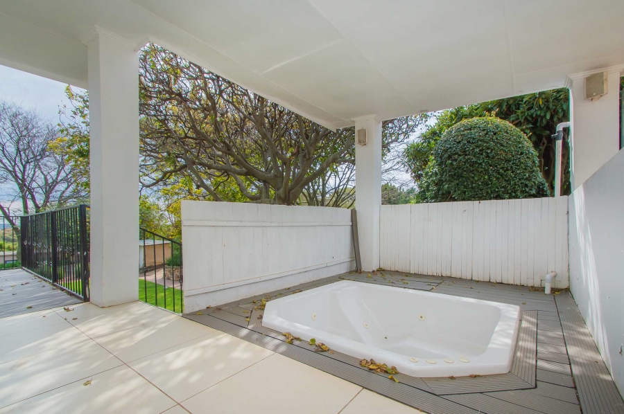 3 Bedroom Property for Sale in Linden Gauteng