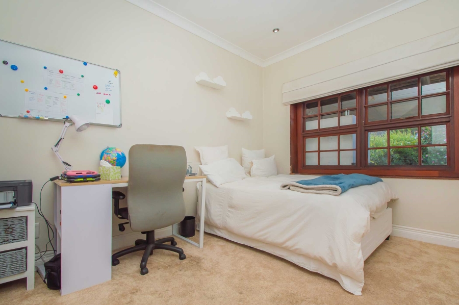 3 Bedroom Property for Sale in Linden Gauteng