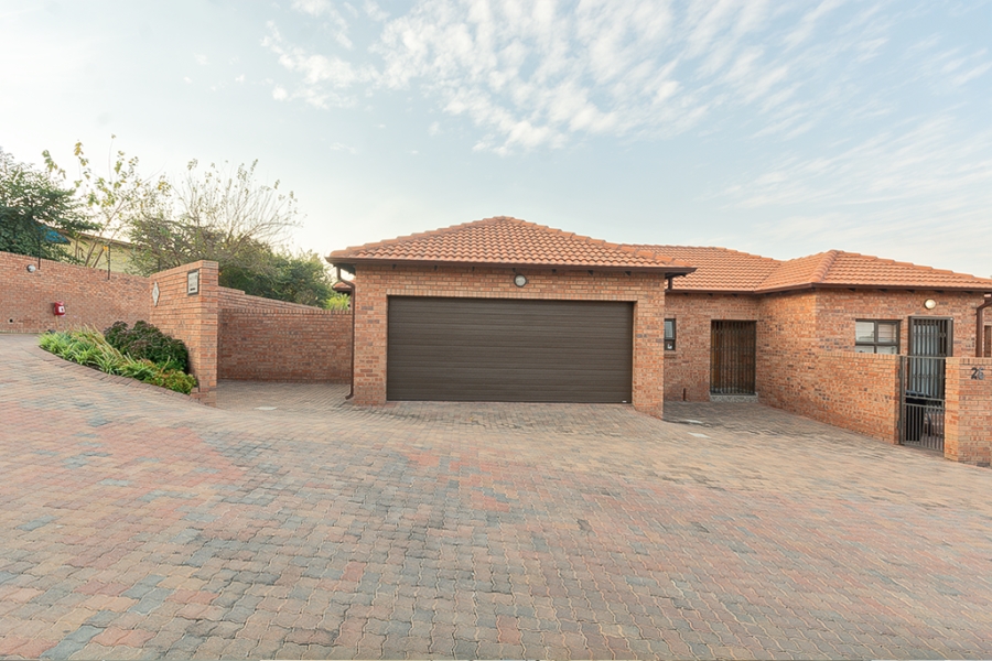 3 Bedroom Property for Sale in North Riding Gauteng