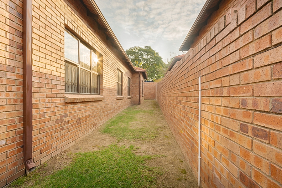 3 Bedroom Property for Sale in North Riding Gauteng