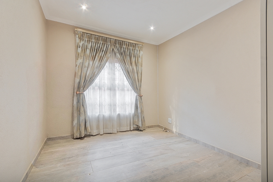 3 Bedroom Property for Sale in North Riding Gauteng
