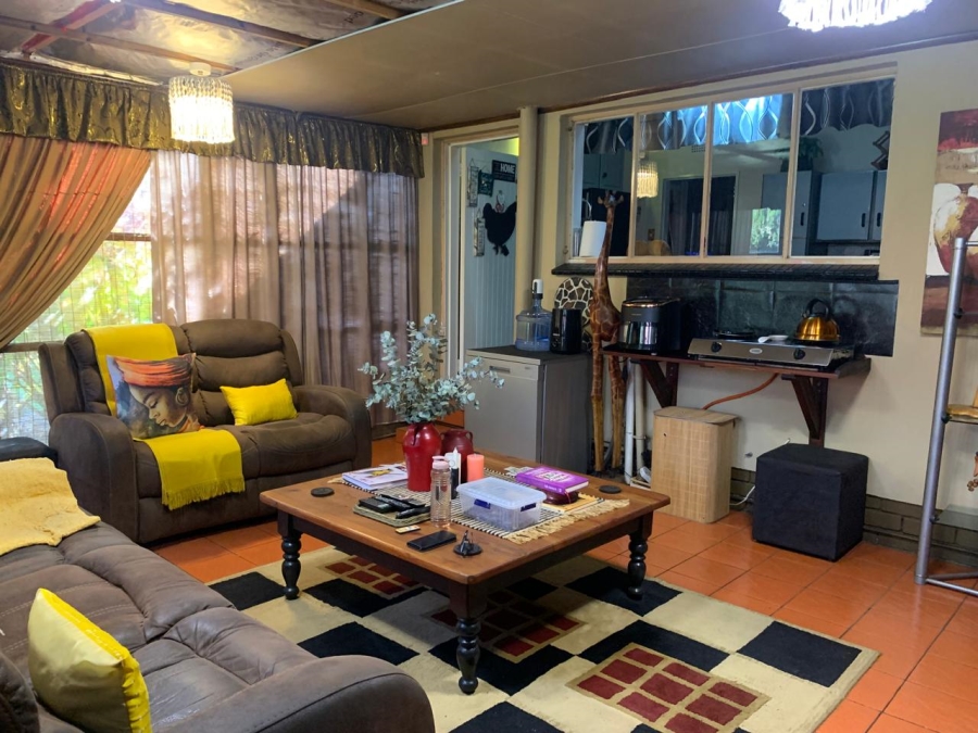 3 Bedroom Property for Sale in Vanderbijlpark SE 6 Gauteng