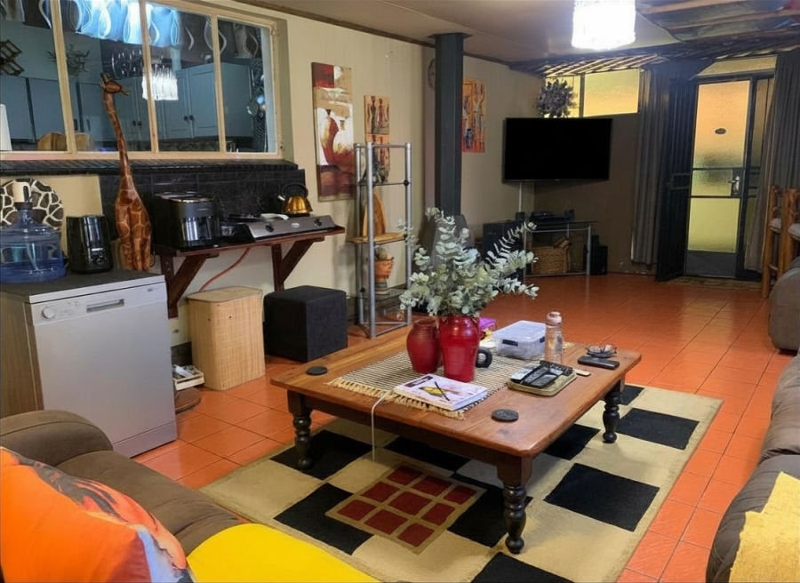 3 Bedroom Property for Sale in Vanderbijlpark SE 6 Gauteng