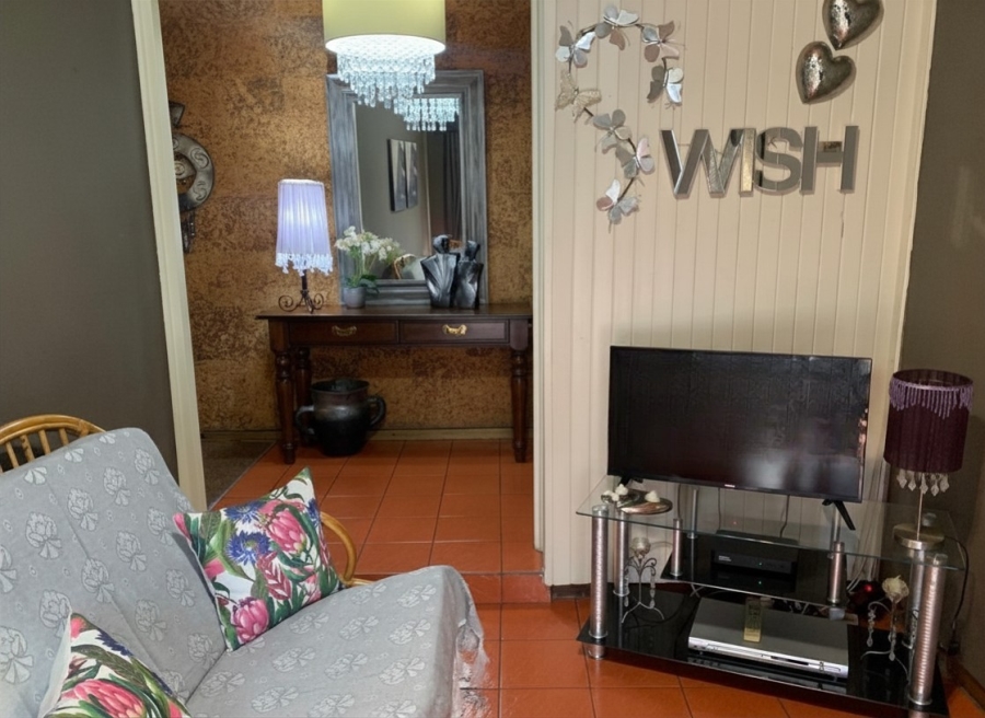 3 Bedroom Property for Sale in Vanderbijlpark SE 6 Gauteng