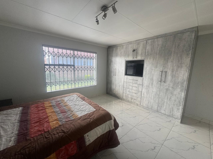 3 Bedroom Property for Sale in Ravenswood Gauteng