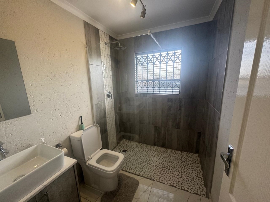 3 Bedroom Property for Sale in Ravenswood Gauteng