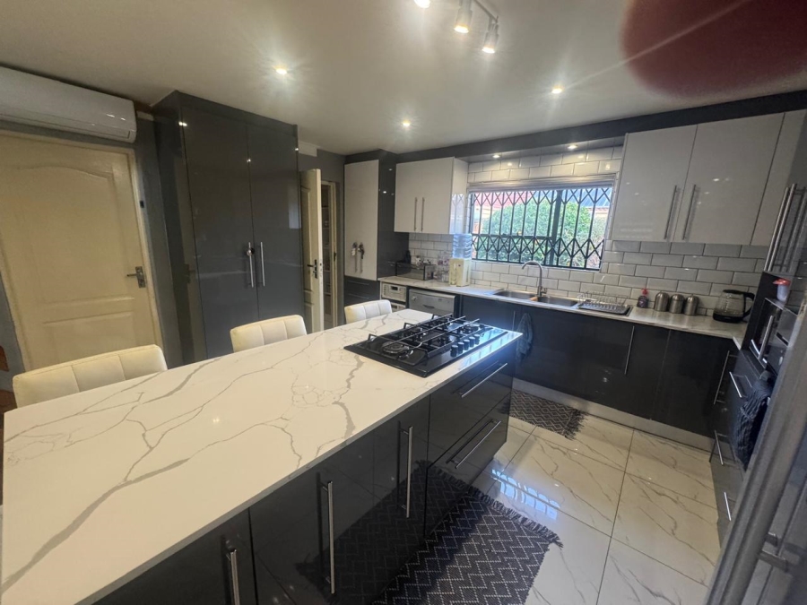 3 Bedroom Property for Sale in Ravenswood Gauteng