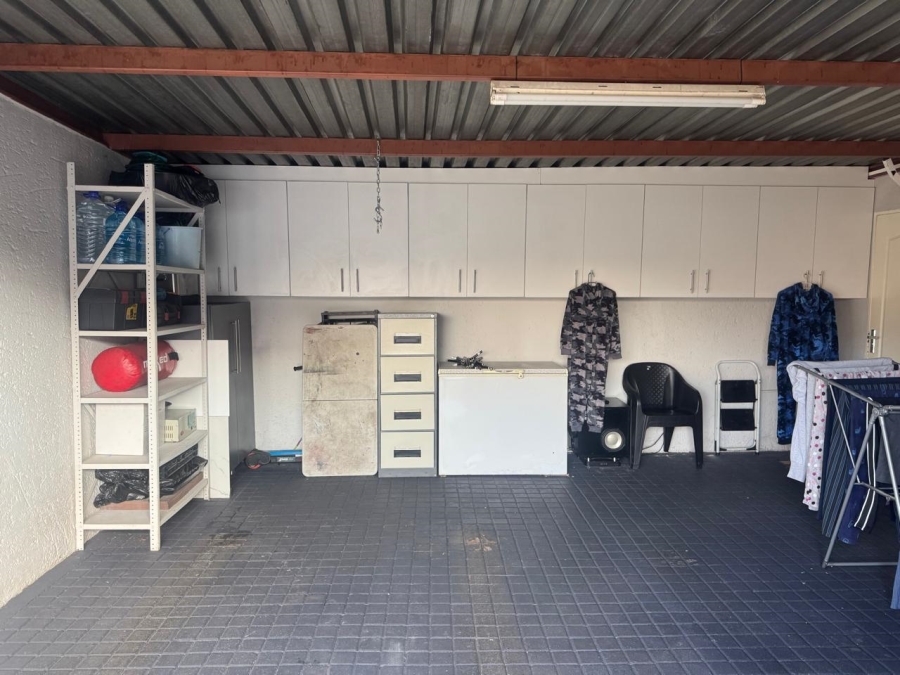 3 Bedroom Property for Sale in Ravenswood Gauteng