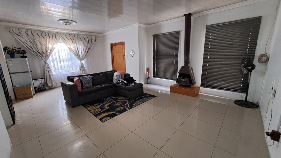 3 Bedroom Property for Sale in Ratanda Gauteng