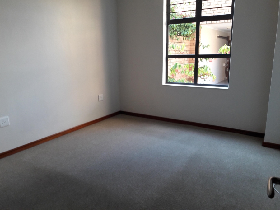 2 Bedroom Property for Sale in Newlands Gauteng