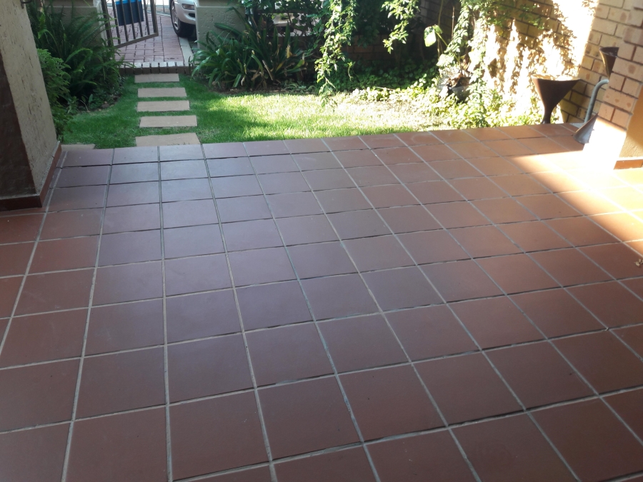 2 Bedroom Property for Sale in Newlands Gauteng