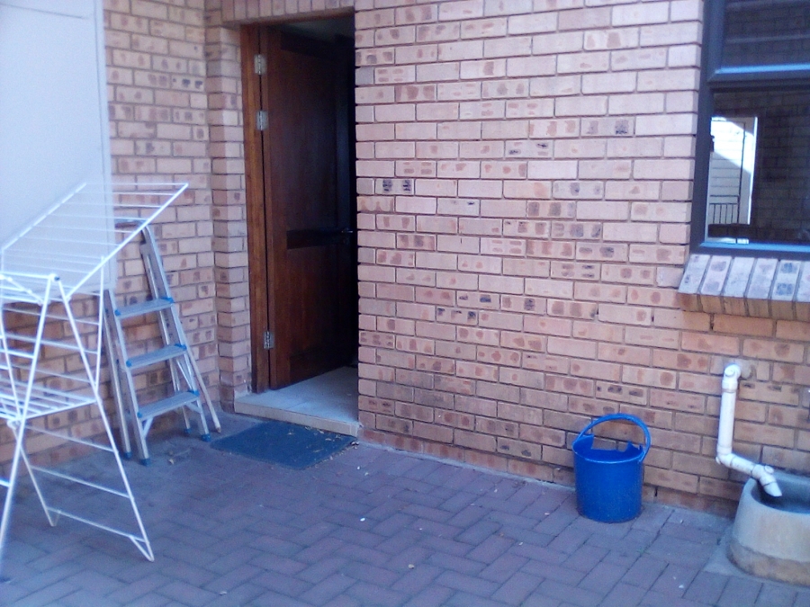 2 Bedroom Property for Sale in Newlands Gauteng