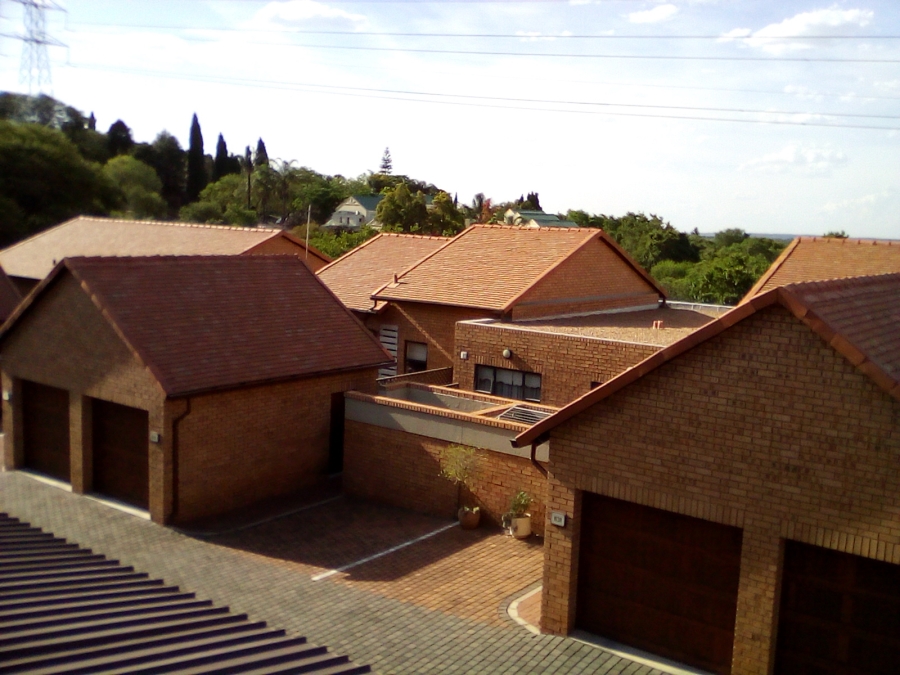 2 Bedroom Property for Sale in Newlands Gauteng