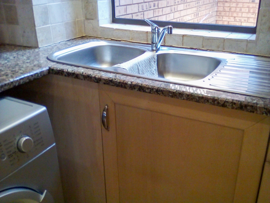 2 Bedroom Property for Sale in Newlands Gauteng
