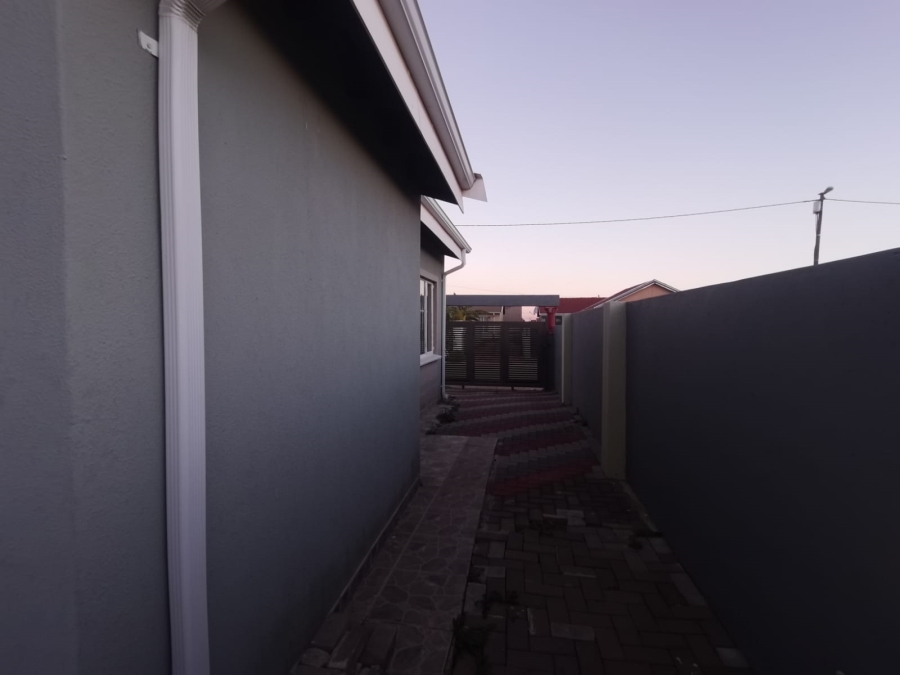 2 Bedroom Property for Sale in Savanna City Gauteng