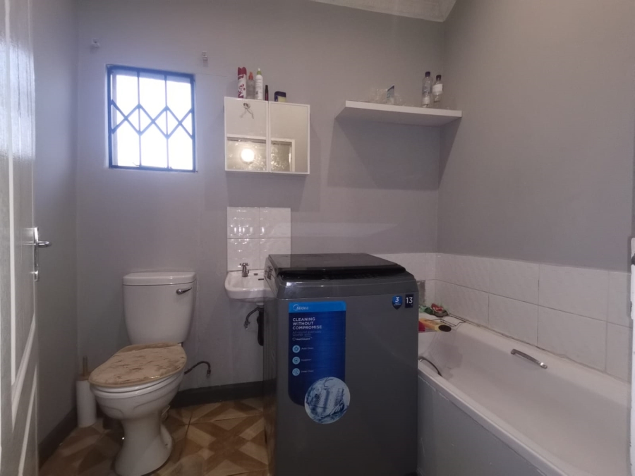 2 Bedroom Property for Sale in Savanna City Gauteng