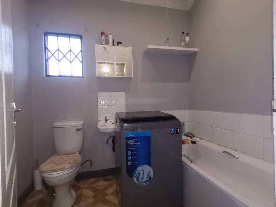 2 Bedroom Property for Sale in Savanna City Gauteng