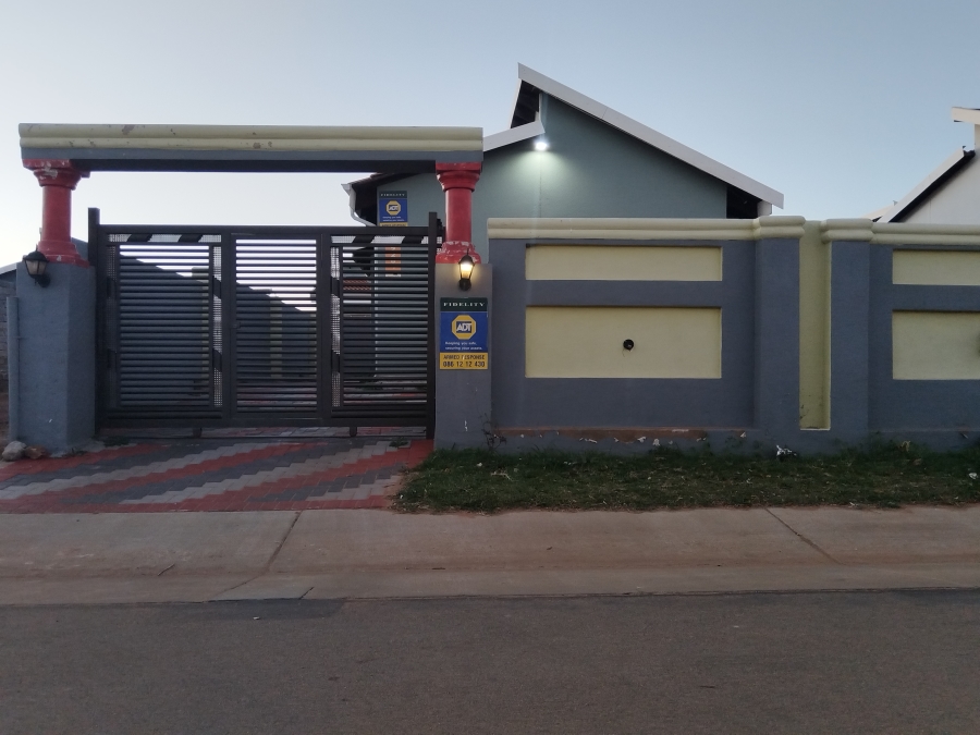2 Bedroom Property for Sale in Savanna City Gauteng