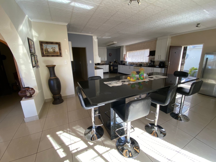 5 Bedroom Property for Sale in Spaarwater Gauteng