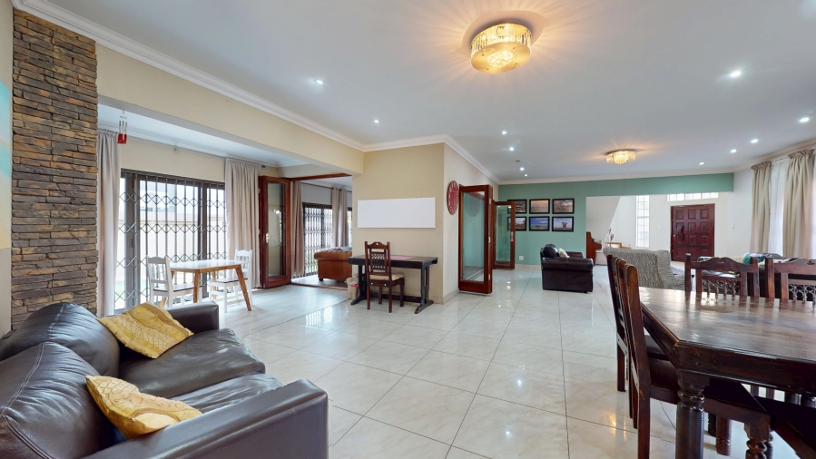 4 Bedroom Property for Sale in La Como Lifestyle Estate Gauteng