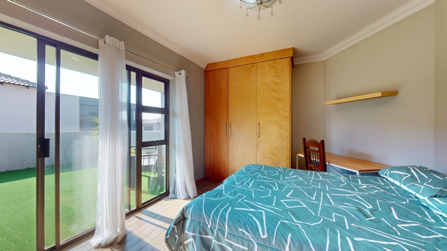 4 Bedroom Property for Sale in La Como Lifestyle Estate Gauteng