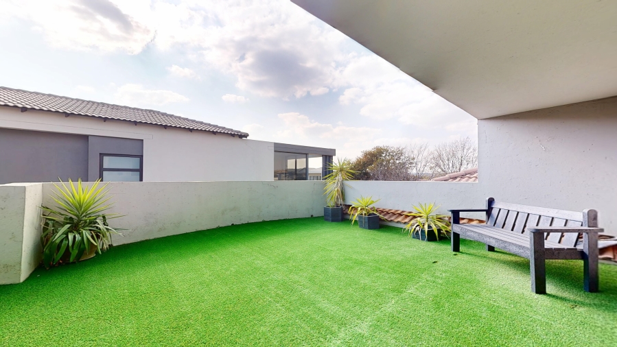 4 Bedroom Property for Sale in La Como Lifestyle Estate Gauteng