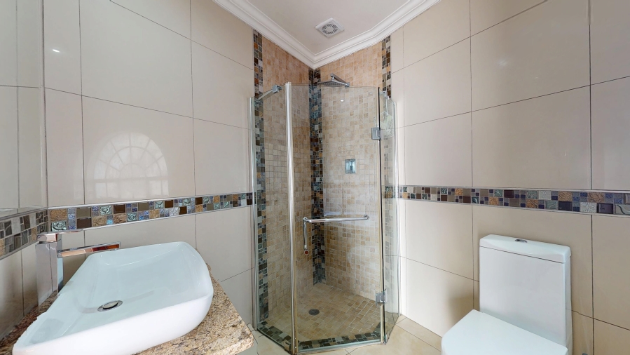 4 Bedroom Property for Sale in La Como Lifestyle Estate Gauteng