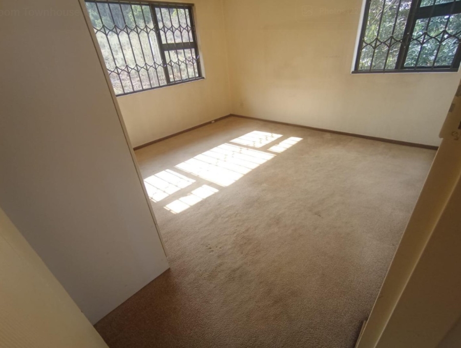 2 Bedroom Property for Sale in Ridgeway Gauteng