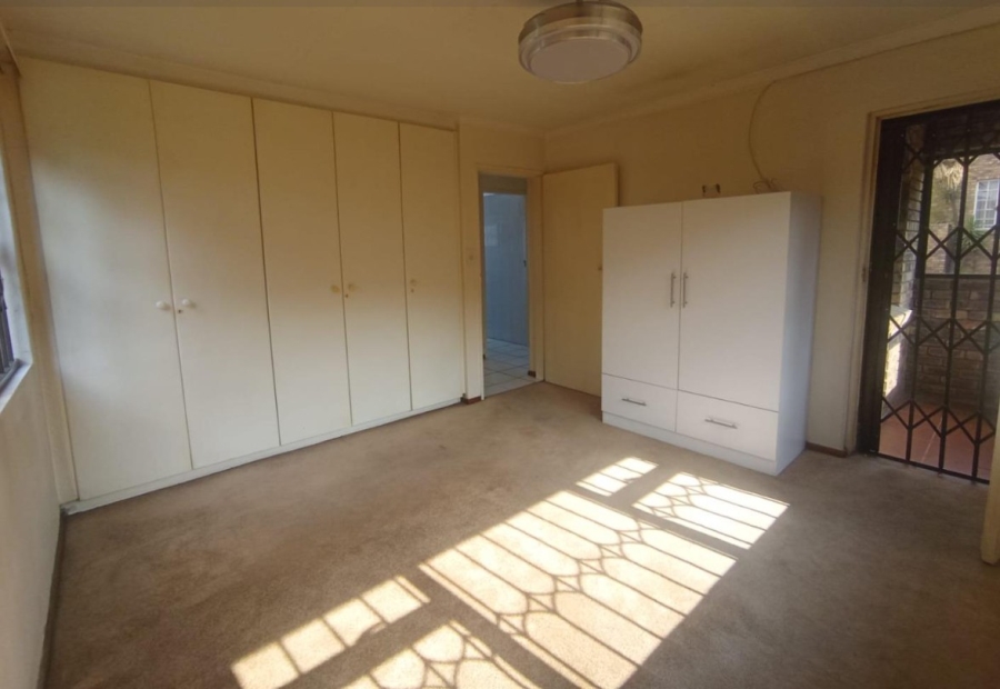 2 Bedroom Property for Sale in Ridgeway Gauteng