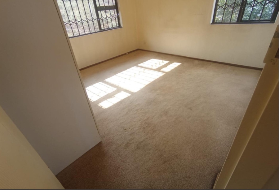 2 Bedroom Property for Sale in Ridgeway Gauteng