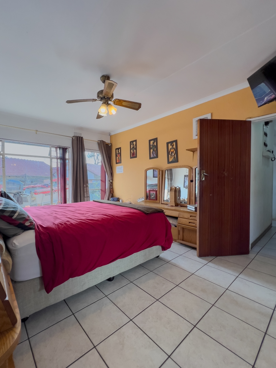 3 Bedroom Property for Sale in Birchleigh North Gauteng