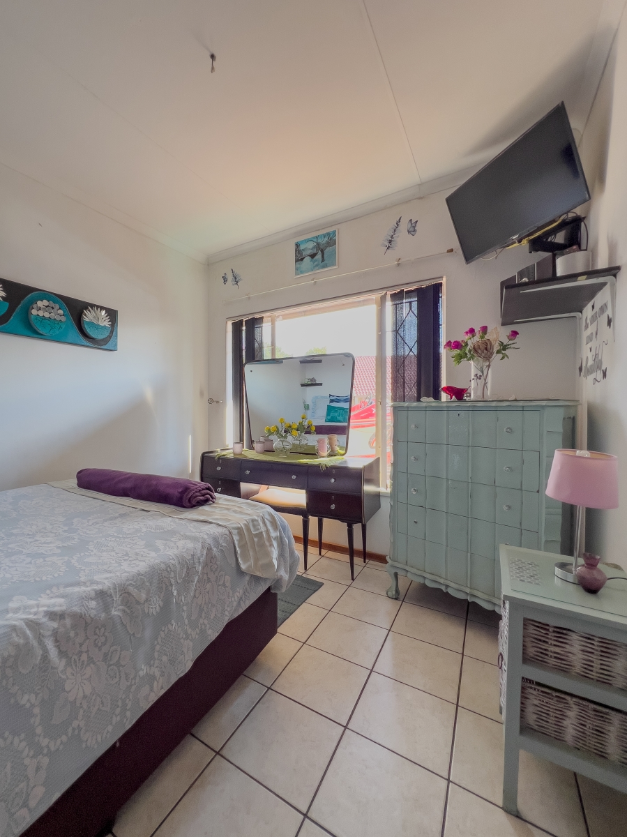 3 Bedroom Property for Sale in Birchleigh North Gauteng
