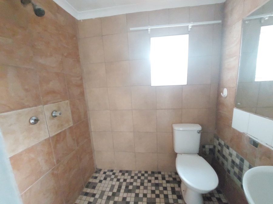 5 Bedroom Property for Sale in Magalieskruin Gauteng