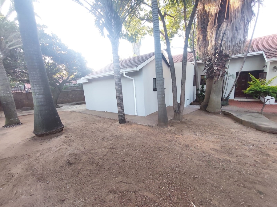 5 Bedroom Property for Sale in Magalieskruin Gauteng