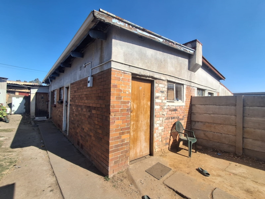 6 Bedroom Property for Sale in Vereeniging Gauteng