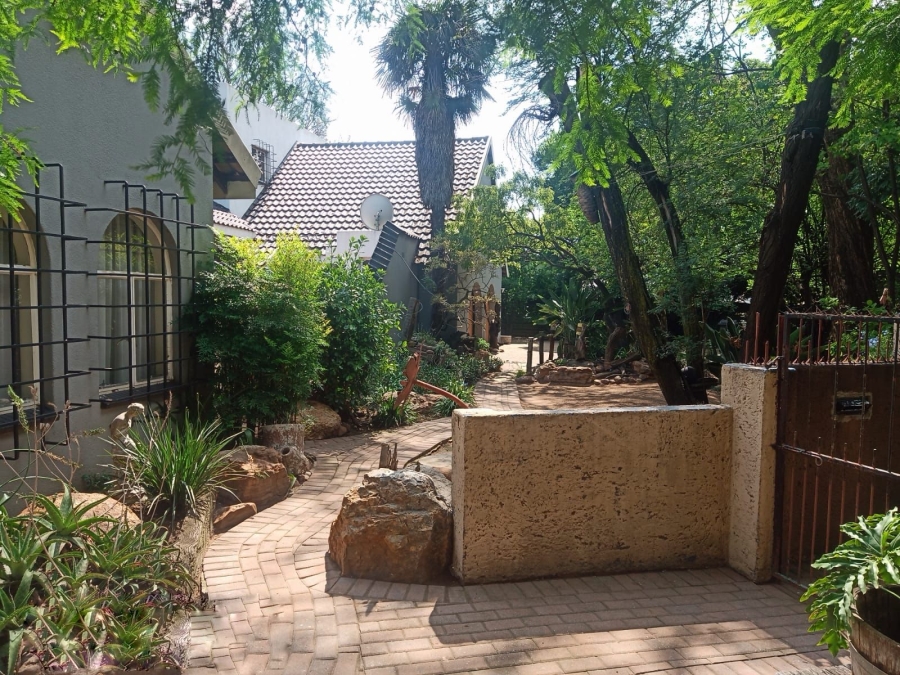 3 Bedroom Property for Sale in Selcourt Gauteng