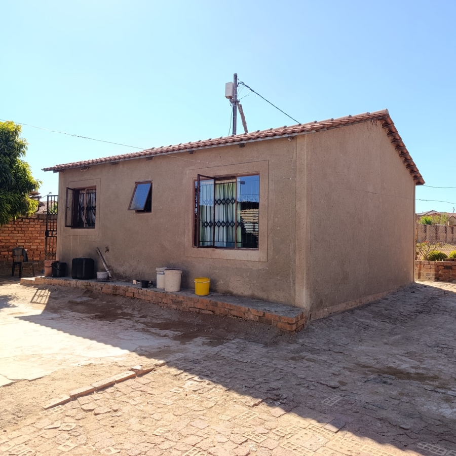 2 Bedroom Property for Sale in Soshanguve South Gauteng