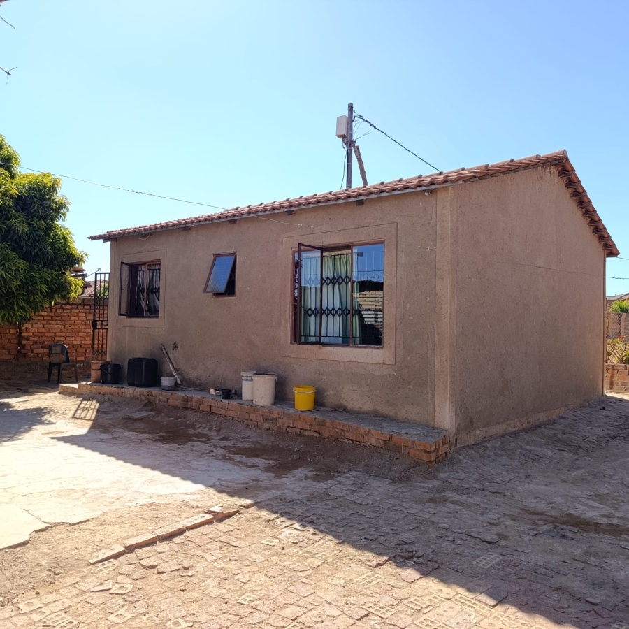 2 Bedroom Property for Sale in Soshanguve South Gauteng