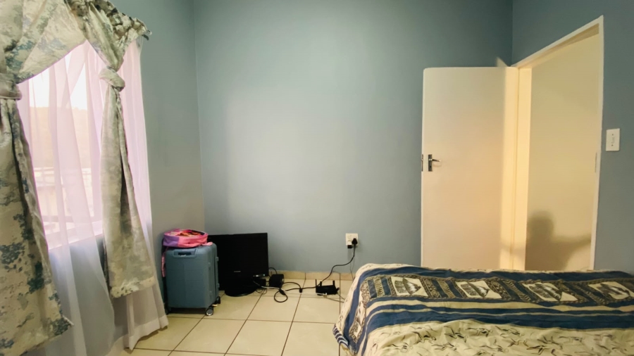 2 Bedroom Property for Sale in Riviera Gauteng