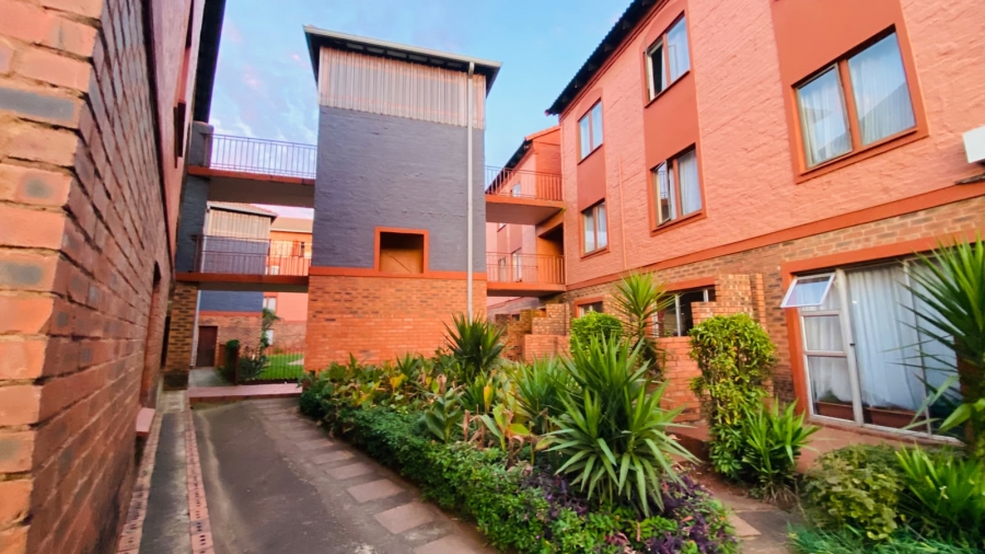 2 Bedroom Property for Sale in Riviera Gauteng